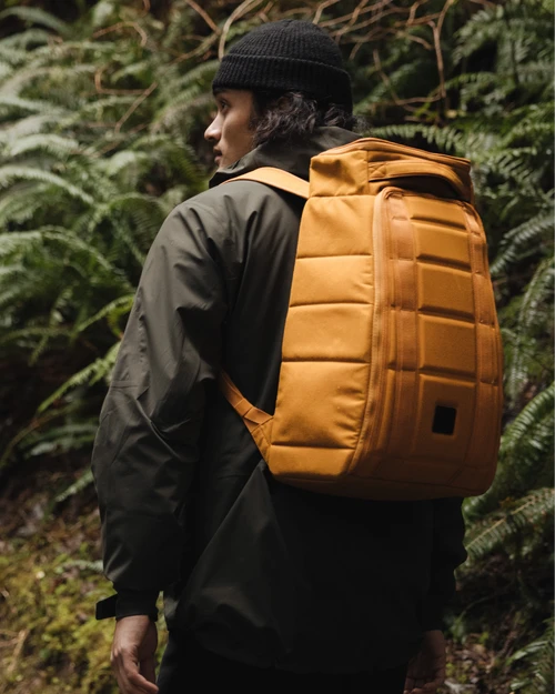 DB BOARD BAGS HUGGER 1ST GEN BACKPACK 25L BIRCHWOOD BROWN (EX) - Image 2